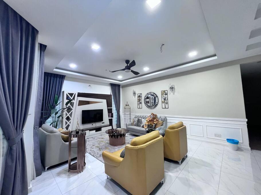 Casaville * Johor Bahru
